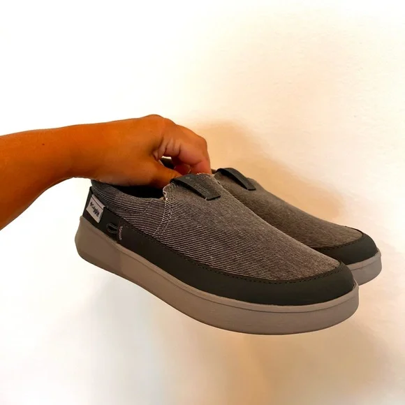 Columbia Youth Boy 4 PFG Grey Boatside Shoes NIB Summer Boat Fishing Gear - Picture 5 of 8